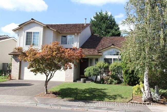 Building Photo - 4 Bed, 3 Bath Home w/ 1 Bed and 1 Full Bath on Main Near Bethany/Rock Creek