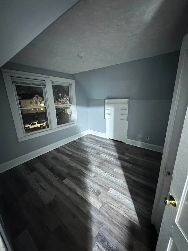 Photo - 478 S Main St Unidad #3