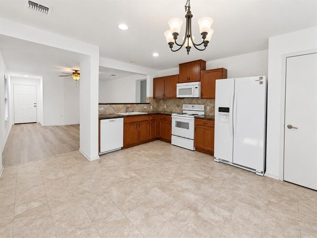 Photo - 9000 Stambourne St