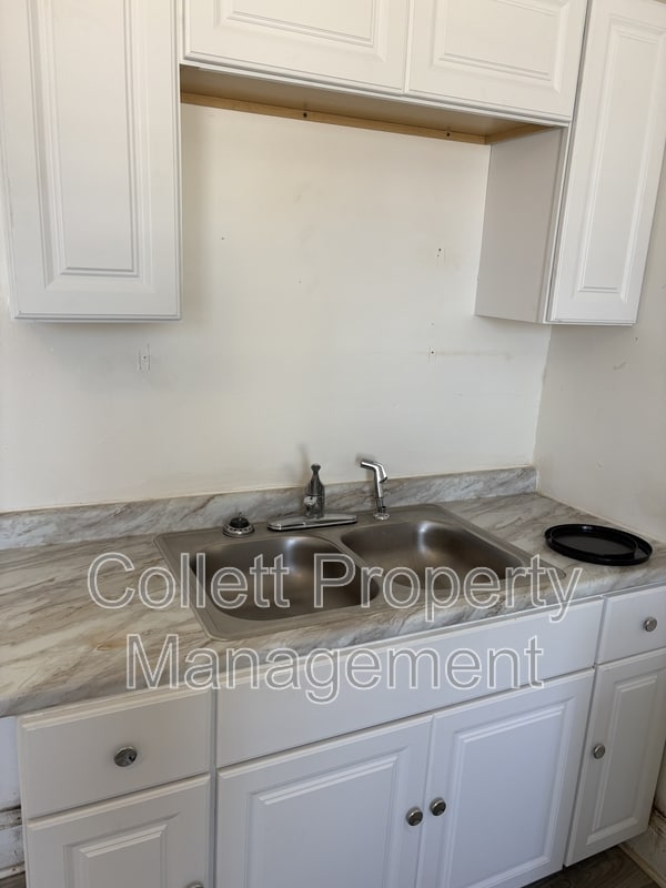 Photo - 3893 W 23rd St