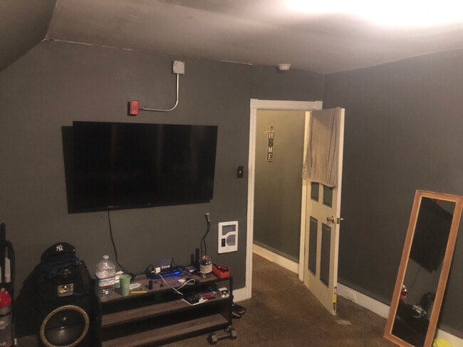 Photo - 5115 N 12th St Unidad 3