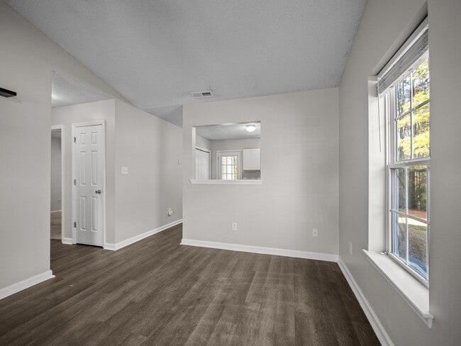 Photo - Welcome to Marsh Oaks!