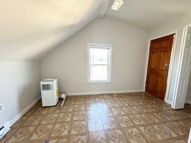 Photo - 22 Humphreys St Unit 4