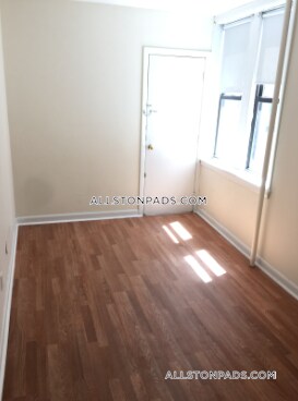 Photo - 1137 Commonwealth Ave Unidad 5