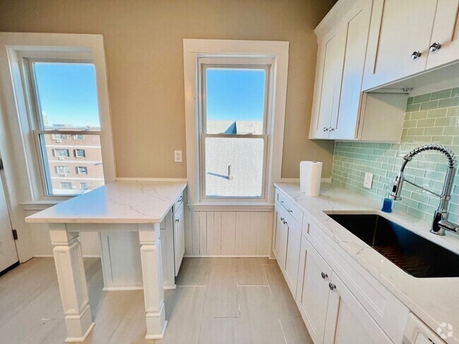 Building Photo - 22 Gardena St Unit 3 Rental