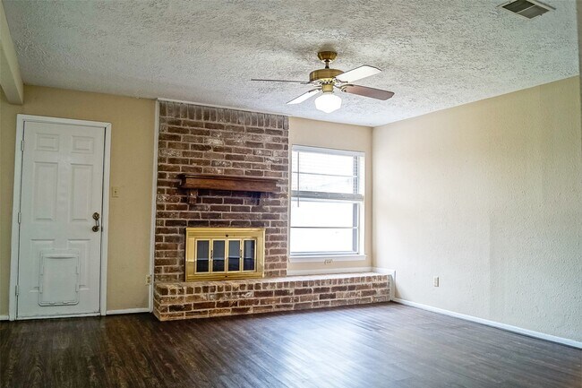 12645 Lake Conroe Hills Dr