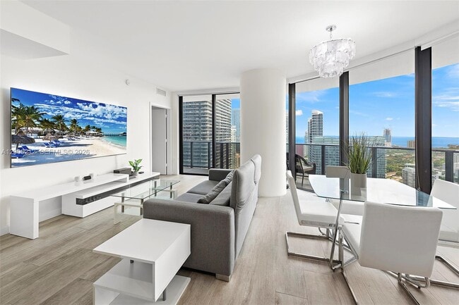 Photo - 45 SW 9th St Unit 4006