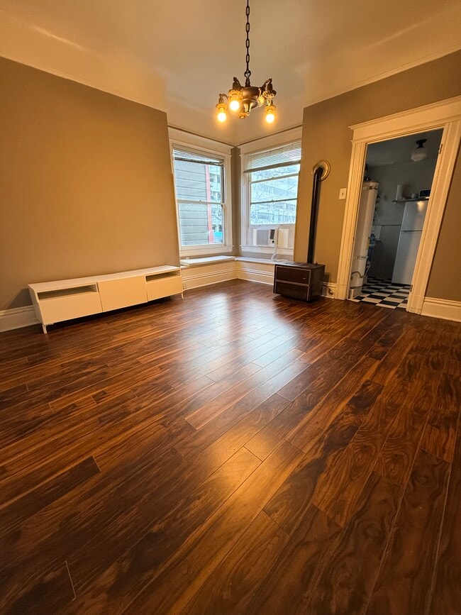 Photo - 1710 1/2 16th St Unidad 1710 1-2 16th St