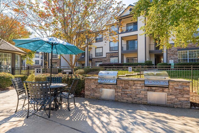 Marquis Carmel Commons