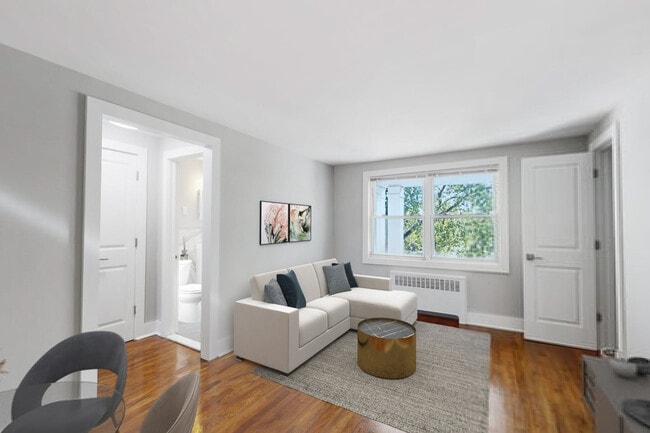 Photo - Bound Brook Apartments