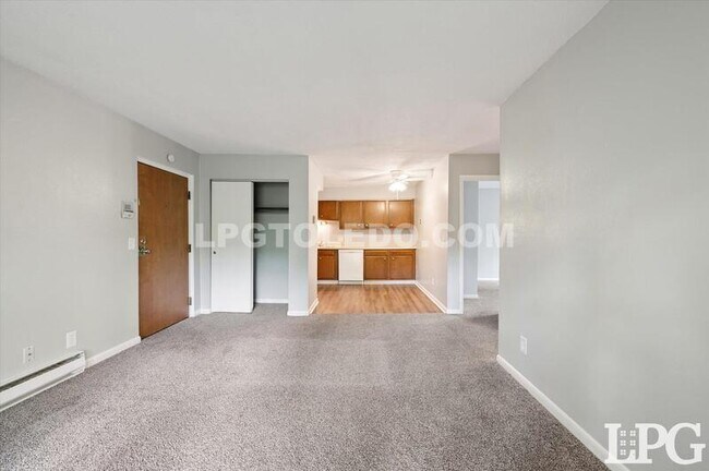 Photo - 3348 Arlington Ave Unidad 6