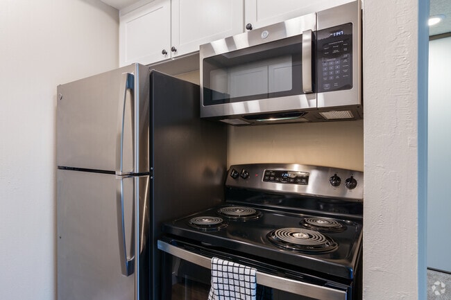 1 habitación, 1 baño - Zephyr Cove - Cocina - Pebble Creek Communities