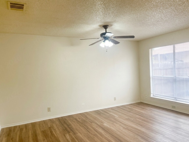 Photo - 8873 Meadow Trace St Unit Meadow Trace-8873