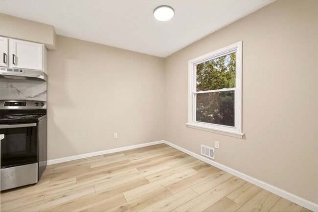 Photo - 14 Elm St Unit 43