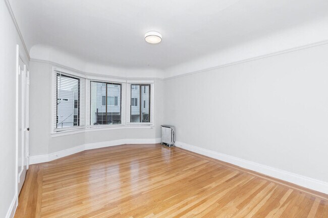 Photo - 337 10th Avenue