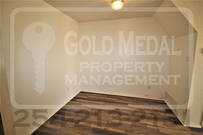 Photo - 4509 Deek Dr
