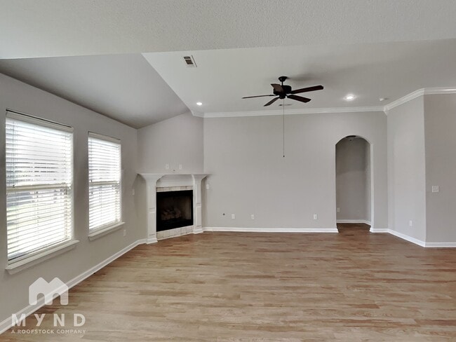 Photo - 2301 SW Worthington Ave