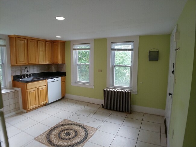 Photo - 77 Hudson St Unit 2
