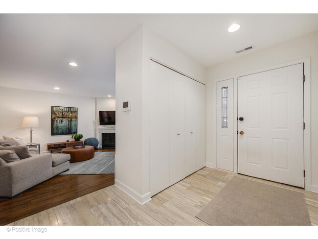 Photo - 150 W Eugenie St