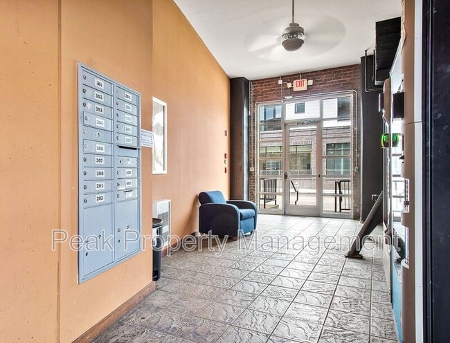 Photo - 1510 W Broad St