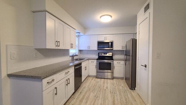 Photo - Providence Pointe