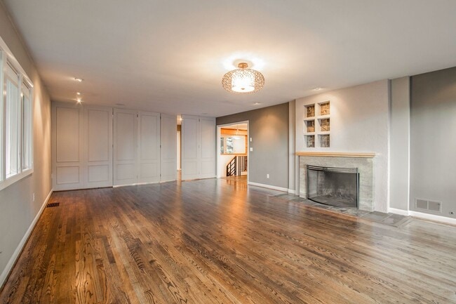 Photo - Portland Heights Home w/High-End Finishes! Double Range Viking Stove, Granite, Wood Floors, Sun R...