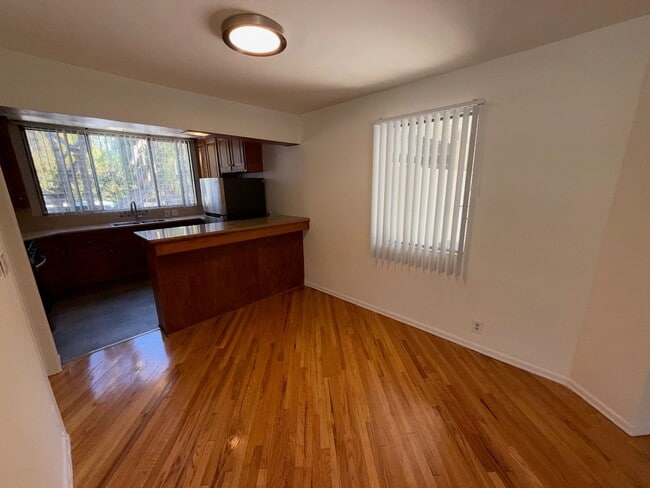 Photo - 4266 Fulton Ave Unidad 1