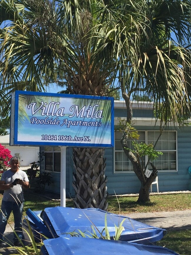 Building Photo - 10464 106th Ave N Unit 2