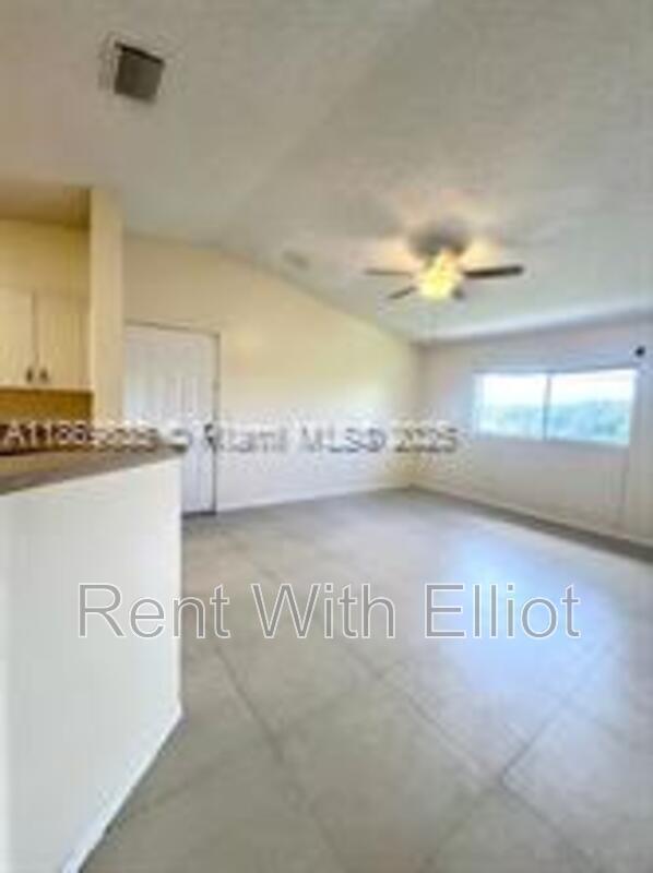 Photo - 3610 N 56th Ave