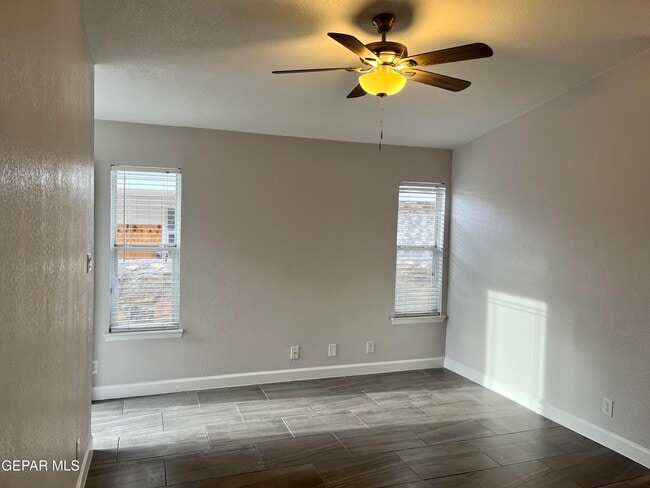 Photo - 1689 St Stephen Pl