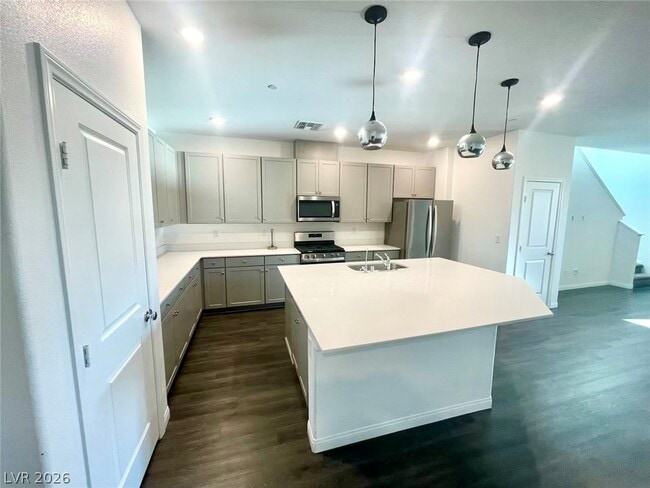 Photo - 3250 Palindrome Ave