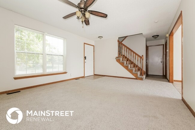 Photo - 809 E 15th St