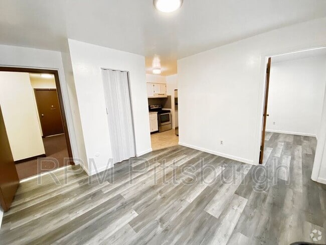 Building Photo - 932 Penn Ave Rental