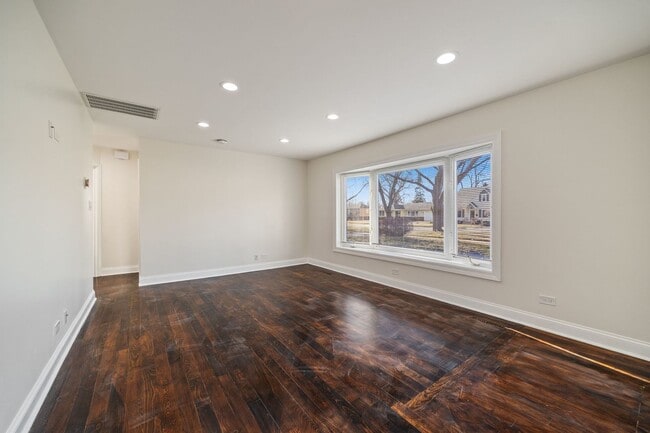 Photo - 503 S Benton St