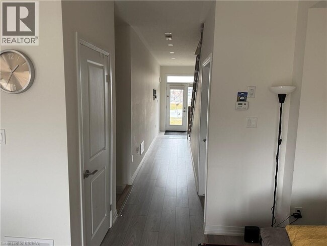 Photo - 67 George Brier Dr W