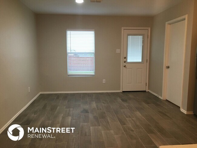 Photo - 1111 Antoinette Dr