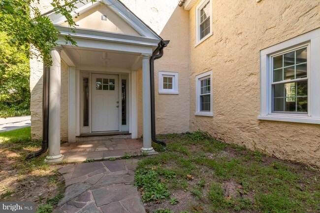 Photo - 2315 Hickory Rd