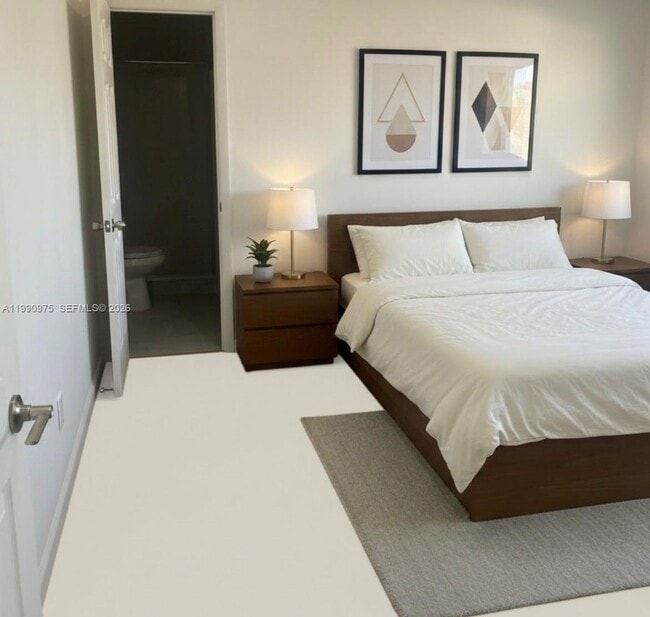 Photo - 2100 N 14th Ave Unidad 1-2