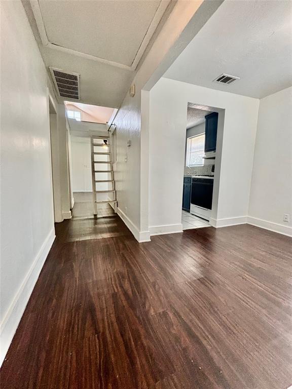 Photo - 1205 Olander St