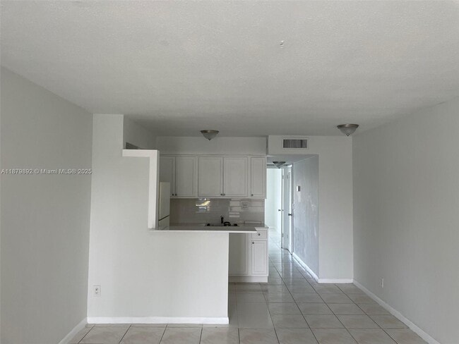 Photo - 7917 West Dr Unit 17