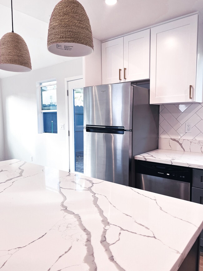 Photo - 25612 Lucille Ave