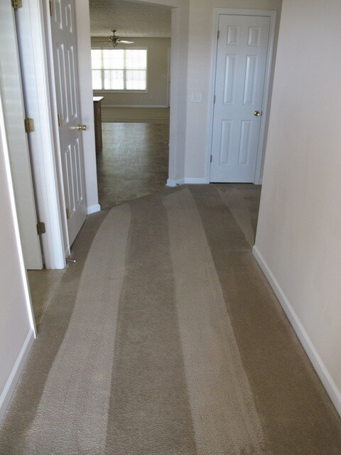 Photo - ***AVA. 9/25, SHORT-TERM RENTAL*** WESTSID...