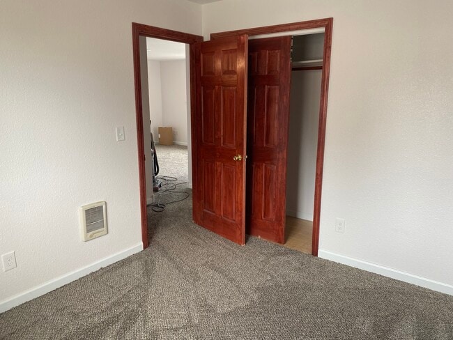 Photo - 404 W 5th Ave Unit 01