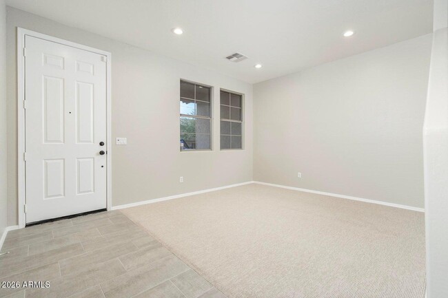 1910 E Patrick Ln