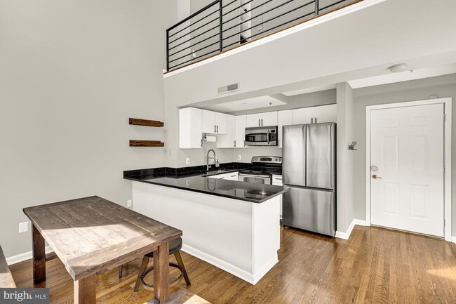 Photo - 1437 Rhode Island Ave NW Unit 710