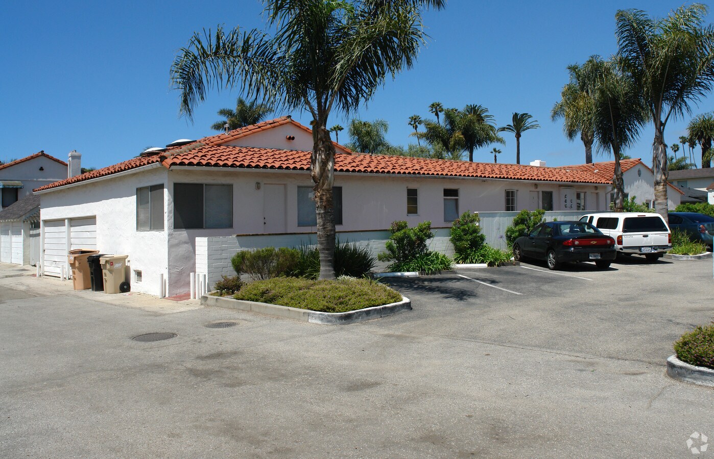 Photo - 223 W Mason St