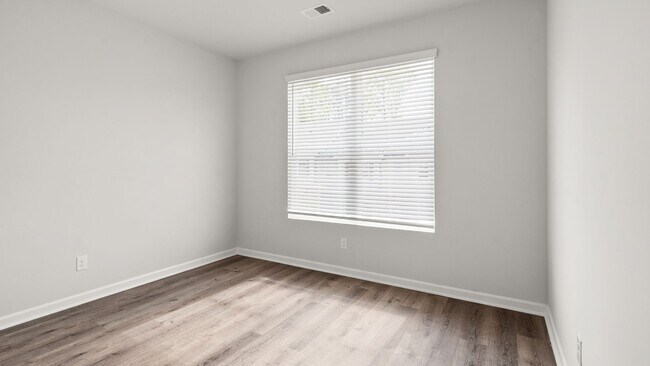Photo - Brand New 3 Bedroom Townhome in Atlanta!