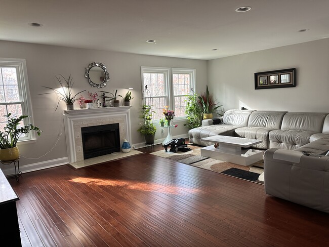 Photo - 4506 Stonehedge Rd