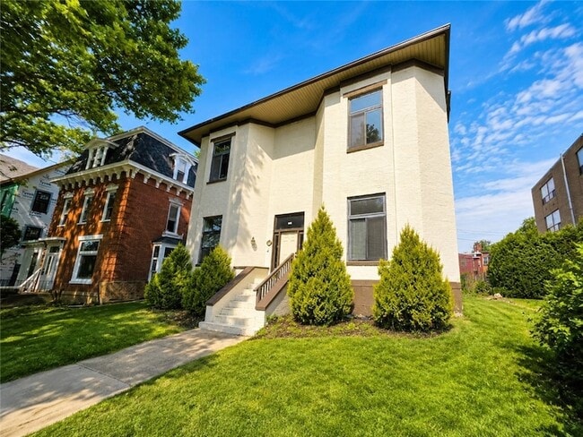 Photo - 735 N Highland Ave Unit 2