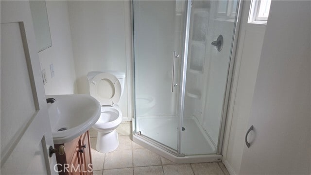 Photo - 422 Bond St
